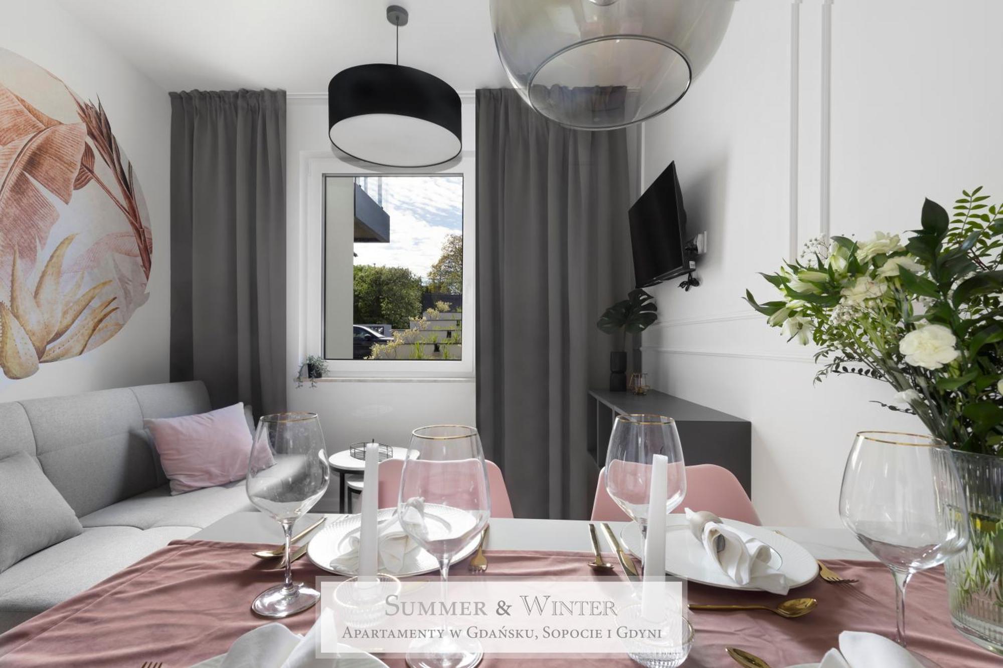 4 Stars, New Luxury Butterfly & Bike Apartments, Gdynia Orlowo, 15 Wyposazonych Mieszkan, Z Sypialnia, Winda I Platnym Parkingiem, Wysoki Standard Summerwinter, Blisko Molo Orlowo, Drog Rowerowych, Stadniny I Golf Park Εξωτερικό φωτογραφία