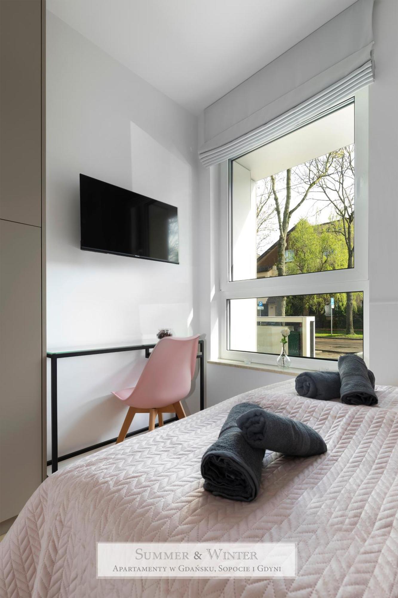 4 Stars, New Luxury Butterfly & Bike Apartments, Gdynia Orlowo, 15 Wyposazonych Mieszkan, Z Sypialnia, Winda I Platnym Parkingiem, Wysoki Standard Summerwinter, Blisko Molo Orlowo, Drog Rowerowych, Stadniny I Golf Park Εξωτερικό φωτογραφία