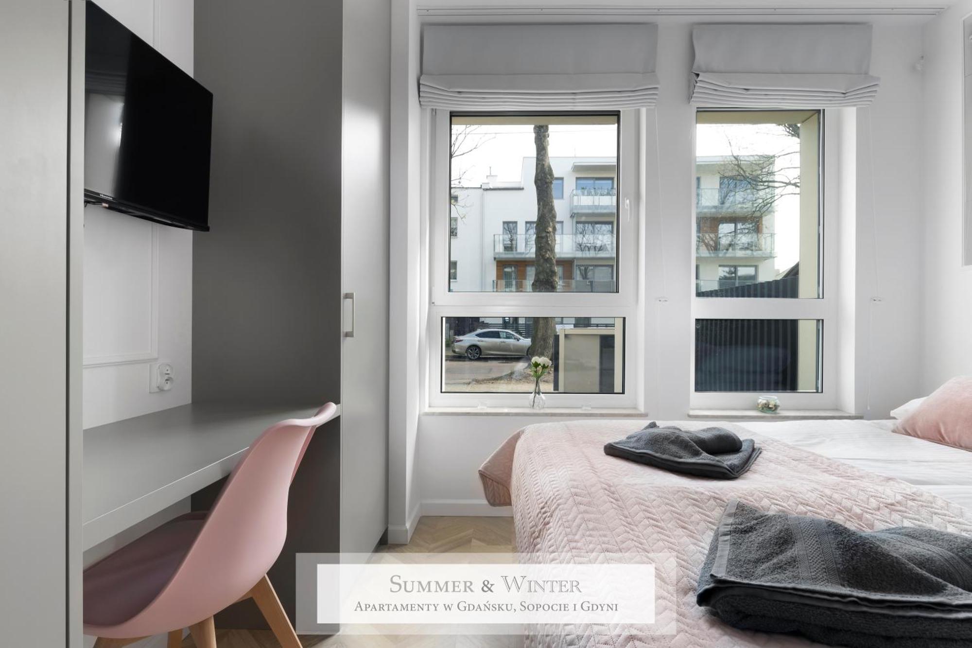 4 Stars, New Luxury Butterfly & Bike Apartments, Gdynia Orlowo, 15 Wyposazonych Mieszkan, Z Sypialnia, Winda I Platnym Parkingiem, Wysoki Standard Summerwinter, Blisko Molo Orlowo, Drog Rowerowych, Stadniny I Golf Park Εξωτερικό φωτογραφία